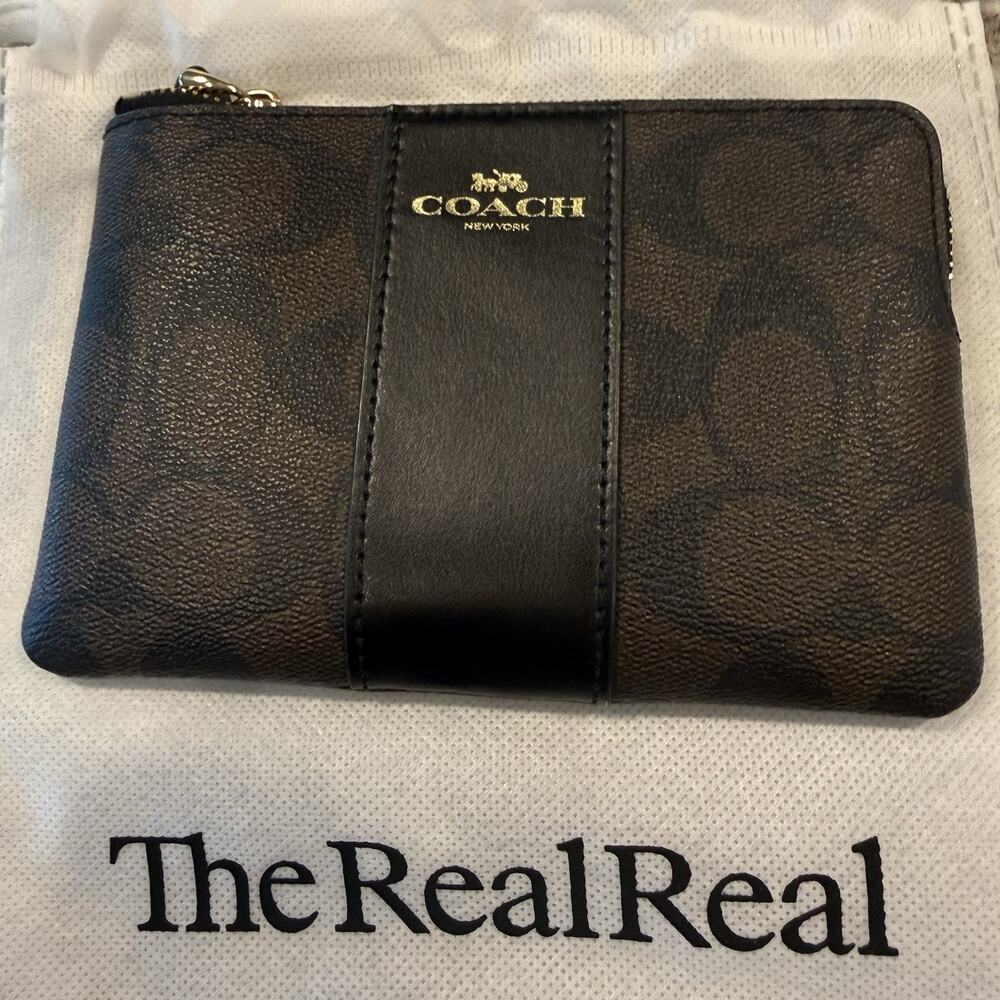 Coach Classic Wallet - Authentic - Picture 2 of 4
